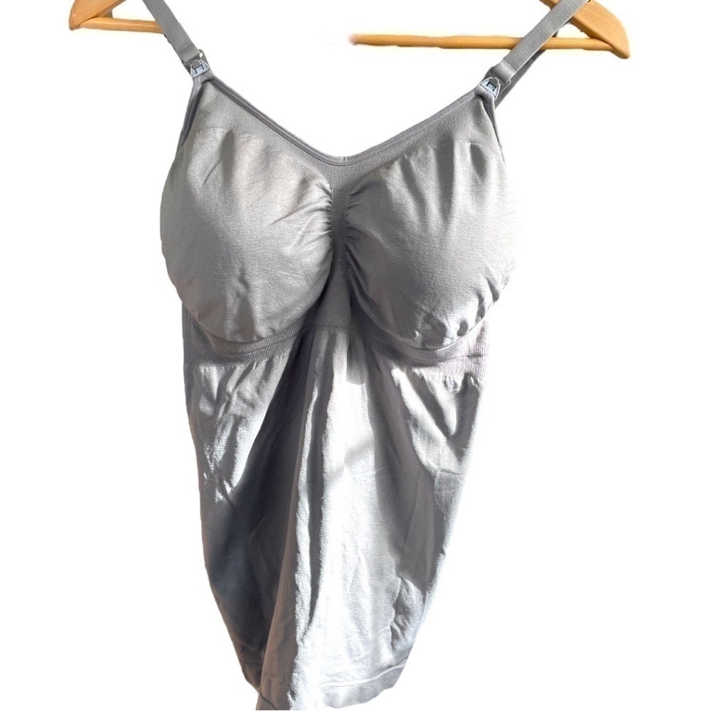 Hofish seamless nursing tank, size XL, nylon/spandex, removable pads, not worn